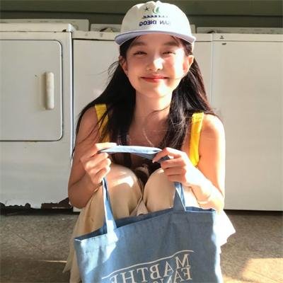 他来自美国